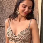 Ahsaas Channa Instagram - “Itna kyu aa gyi tum sajke” Outfit @vaishaliagarwal_ Jewelry: @swabhimannjewellery PR : @oakpinionpr