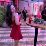 Ahsaas Channa Instagram - Jao, bula lo mujhe Coca Cola ki bottle, Santa clause, Christmas tree, etc Dress from @diamondlady.in