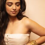 Ahsaas Channa Instagram – Love cafe latte so much so I thought I’ll become one for a day ☕️

Photographed by @vaspaan_shroff 
Makeup @ritikaturakhia01 
Hair @glambydiya 
Styled by @stylebykayal 
Assisted by @yashtikaasharmaa 
Outfit @in.urbansuburban 
Jewels @inmyelement.jewelry  @palmonas_official @auorstudio 
Heels @londonrag_in