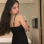 Ahsaas Channa Instagram - Hello here’s my first #GRWM video 🥀 This beautiful dress by @popiwear.in comes with an inbuilt bra and shaper. Hoops @shoplune Shoes @mystella.in