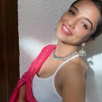 Ahsaas Channa Instagram - 🌷🪷🤍