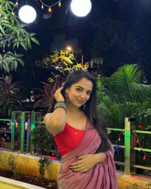 Ahsaas Channa Instagram - 🎇