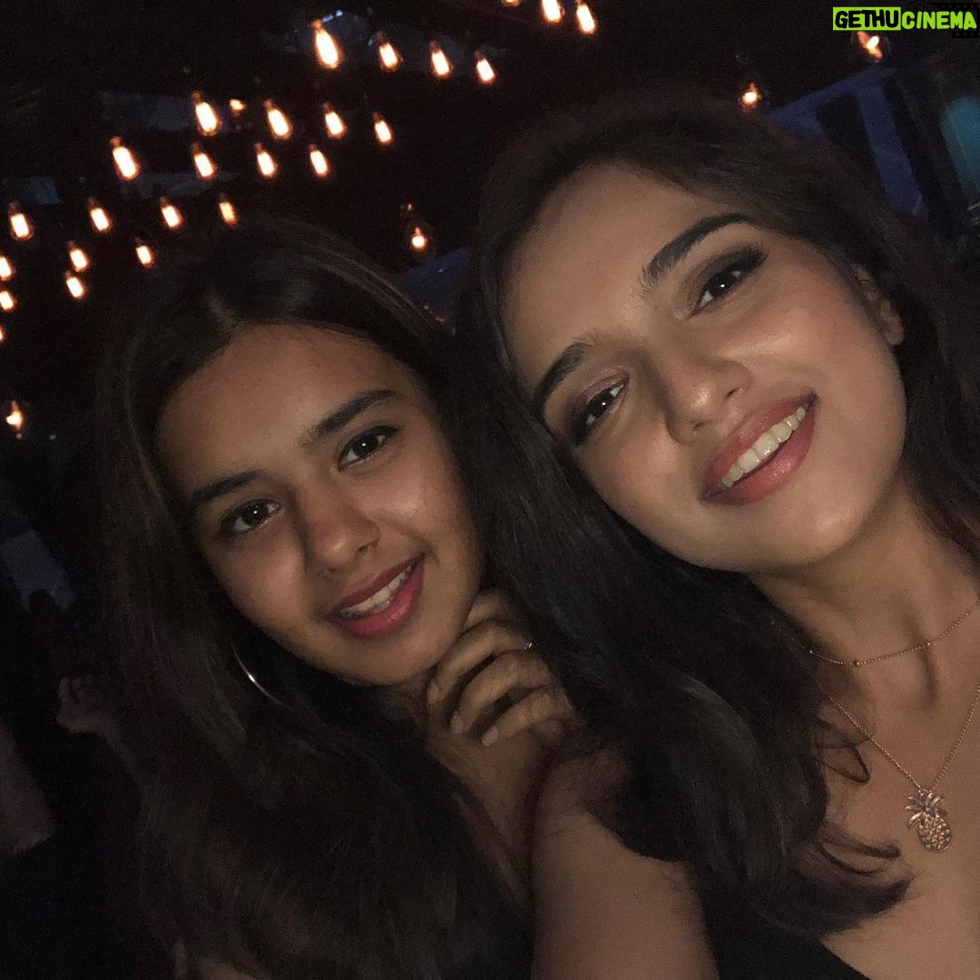 Ahsaas Channa Instagram - Tolerating me since 8 years now but never leaving my side 🤍 To my best friends 24th!