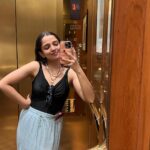 Ahsaas Channa Instagram - Weekday Getaway ☀️🐚🍷🍶🕶️