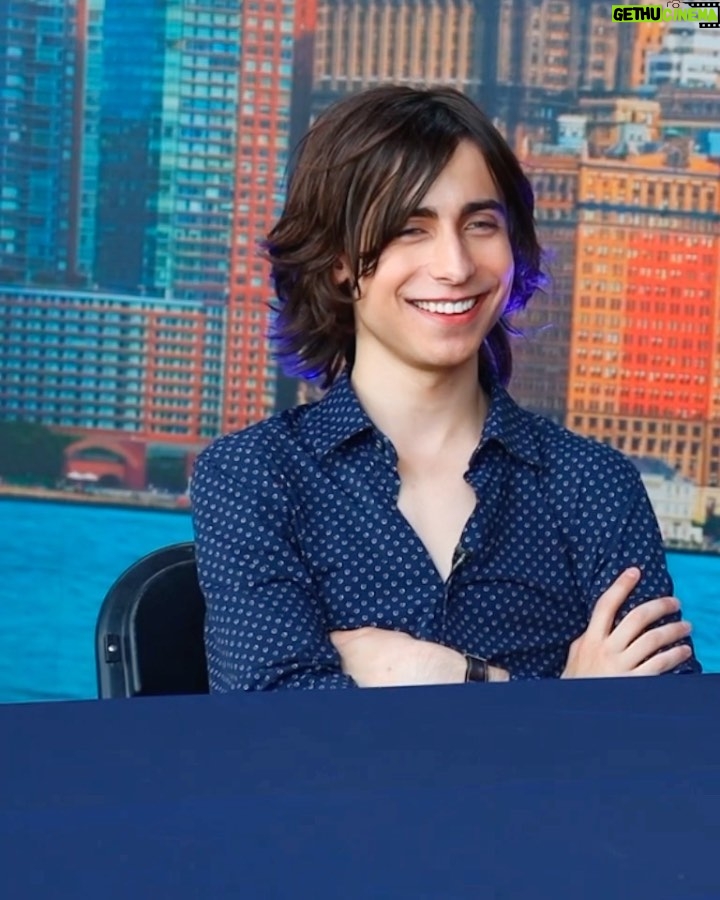 Aidan Gallagher Instagram - NEW VIDEO — Link in Bio ⬆️ Brooklyn, New York