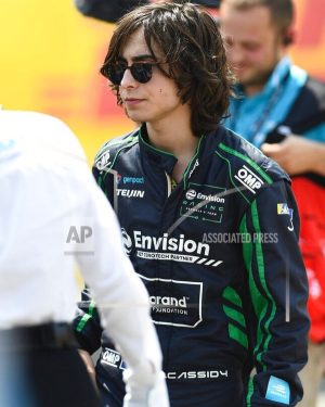 Aidan Gallagher Instagram - More pix!  @envisionracing 🏁🔋♻️