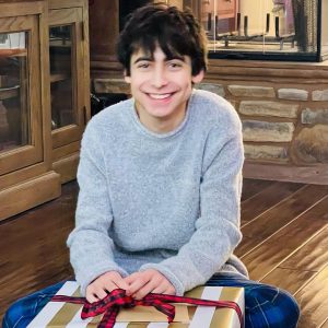 Aidan Gallagher Instagram - Happy Holidays ♥️