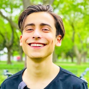 Aidan Gallagher Instagram - People dancing, people laughing, a man selling ice cream. Singing Italian songs “Eh Cumpari, ci vo sunari” - Can you dig it? Yes I can and I've been waiting such a long time... ☀️