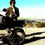 Aidan Gallagher Instagram - The future is electric ⚡️♻️☀️🌬🔋🕊🌍🌳 @zugobike @djiglobal *Not a paid promotion 😂