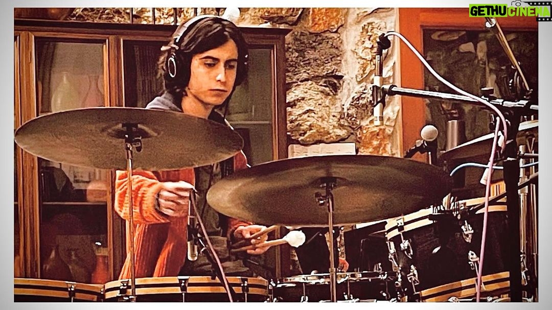 Aidan Gallagher Instagram - New YouTube video - Link in my Bio #robertlangstudios #nirvana #foofighters #vlog #seattle Robert Lang Studios