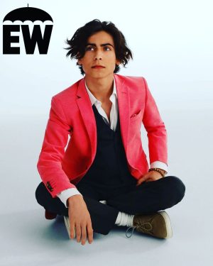 Aidan Gallagher Instagram - I’m going to sit here until Friday! #umbrellaacademy #netflix #friday #season2 #ucp #darkhorse #gerardway #gabrielba