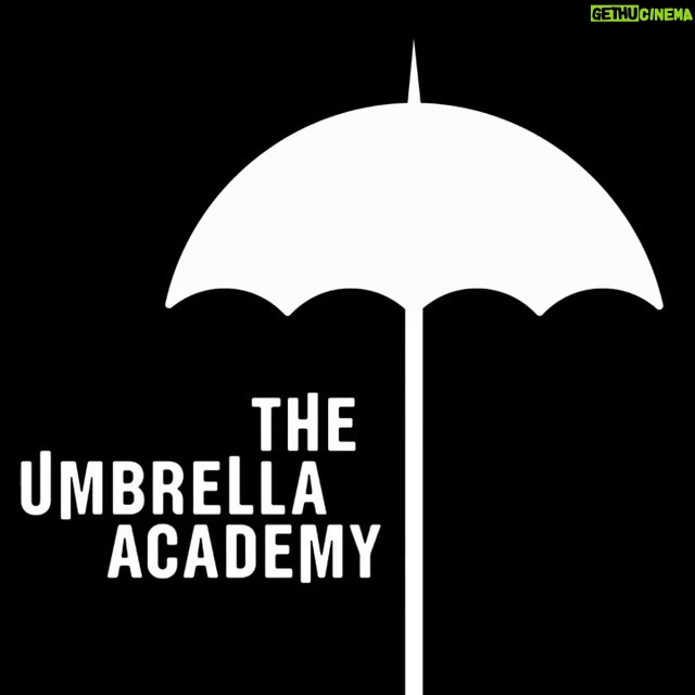 Aidan Gallagher Instagram - Guess what is coming tomorrow? ☂️ #umbrellaacademy #netflix