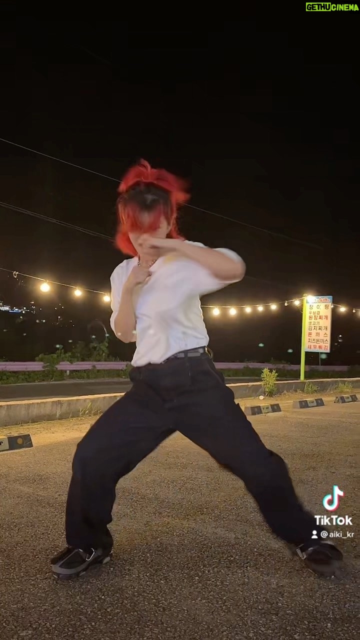 Aiki Instagram - 남돌춤 추천받습니다🔥 What song should I dance to next?