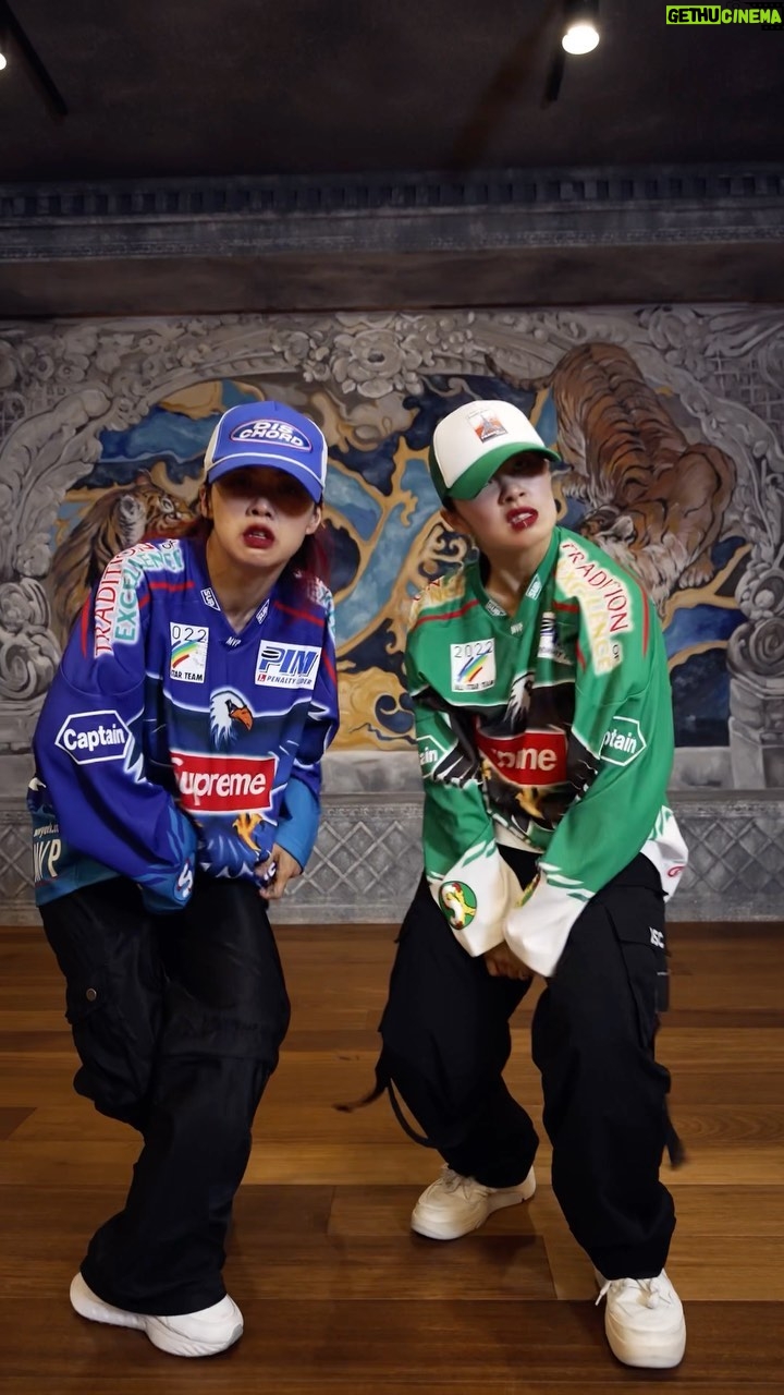 Aiki Instagram - 자,Look at Us💥 Freestyle ver. Choreo by #leejung #aiki