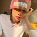 Aiki Instagram - 날씨는좋은데,너가더좋다