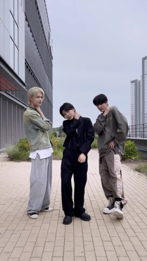Aiki Instagram - 멋쁨 남겨주고 가신 #아이키 님 ✨
#ENHYPEN #NI_KI #JAKE #aiki #BiteMe #BiteMeChallenge