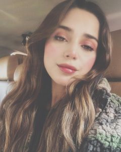 Aima Baig Instagram -