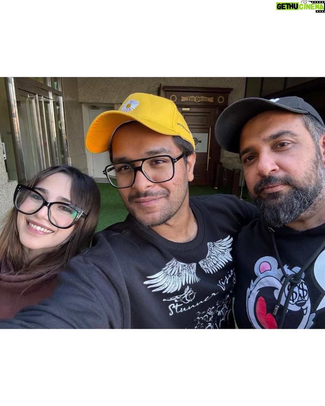 Aima Baig Instagram - Couple of lost kids and a lost adult 😂💕 Dubai, United Arab Emirates