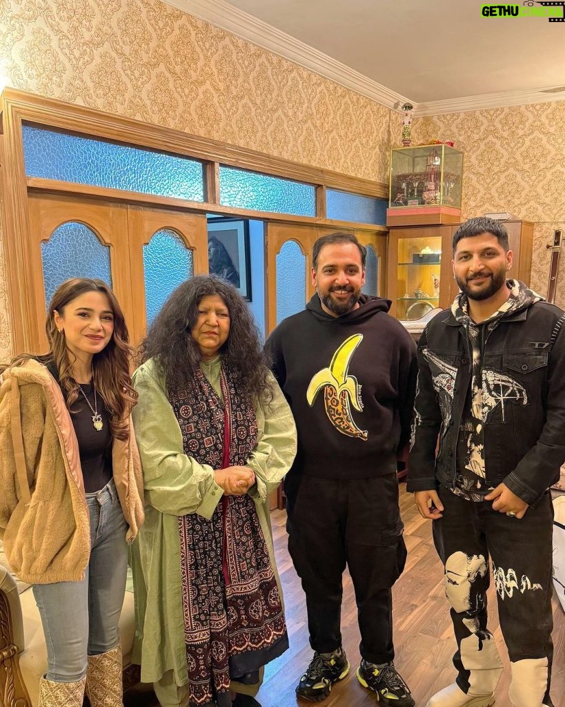 Aima Baig Instagram - This day couldnt get any better 🙏😭❤️