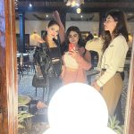 Aima Baig Instagram - Some girling 👯‍♀️👯‍♀️👯‍♀️ P.s Obsessed w houdini lately ✨