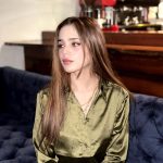 Aima Baig Instagram – I wore heels, got dressed up, put on some makeup, hair game still zero but posting em all since it was too difficult to decide which ones to go for 🤷‍♀️ 

I could have just insert “sushi night” as a caption, but i took the worst possible picture of the food so urm… yeah.