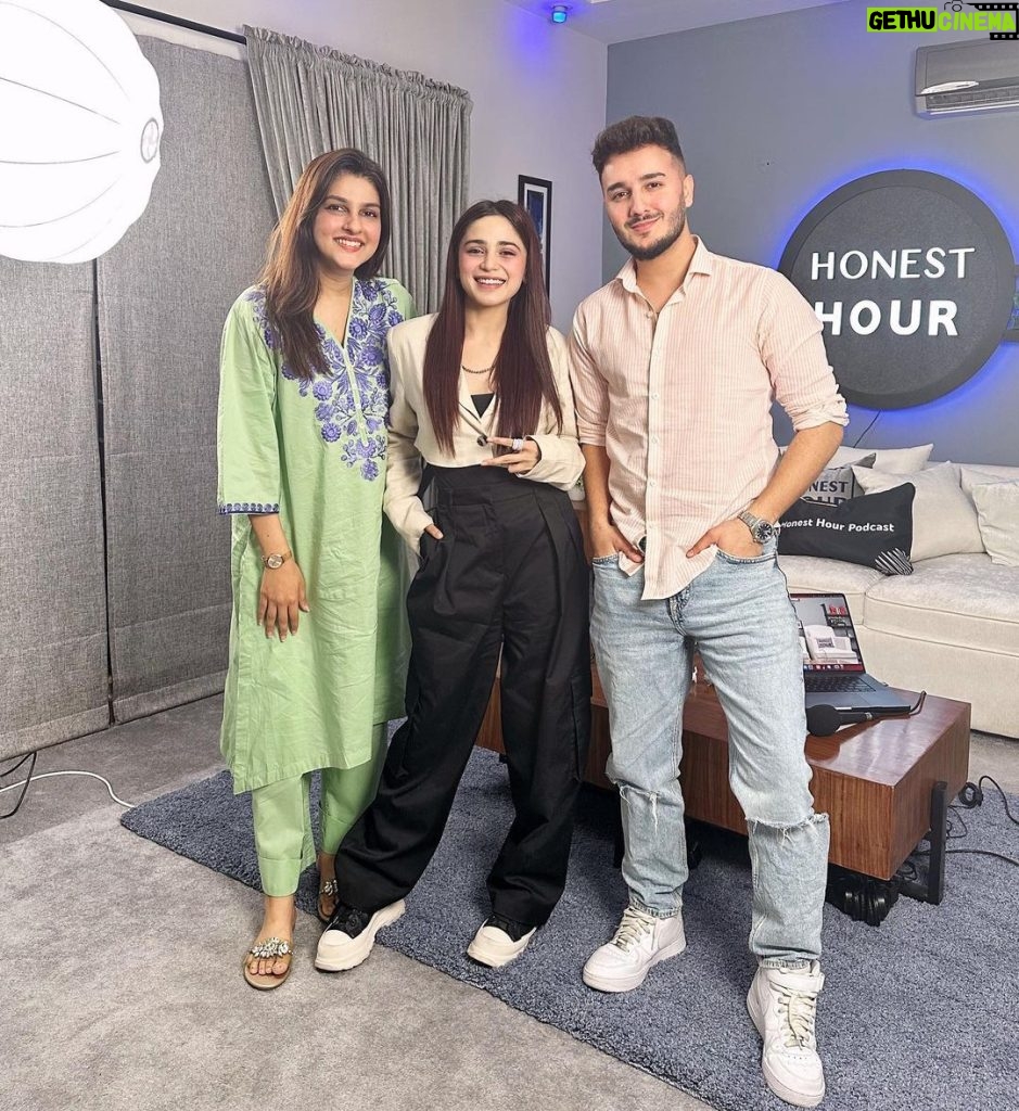 Aima Baig Instagram - I couldnt think of a caption… @shahveerjay and @callmesundas are enough. I must say 💕