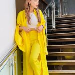 Aima Baig Instagram – Post Asia Cup 2023 opening ceremony shenanigans/spam. Last minute wardrobe saviour credit goes to none other than @ayan_khanofficial 💕💕

Performed my first solo single “Funkari” at the stadium 🥹 
I’m running out of wishes, all i could think of is how gracious God has been to me. Made me realize how blessings like these can make them dark days fade away slowly but surely🙏

Multan – y’all always surprise me w your positive energy. Thankyou so much for the love 💕

PCB – my official family including one of my fave @raosaab1 
And a big fat thankyou to the unit @emediacompany 🙏 Faletti’s Grand Hotel Multan