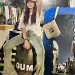 Aima Baig Instagram - Us at @mashionbazaar by @mashionpk I had alot of fun. Food, fits, people it was all just very cozy 💕 Once again congrats to @alixeeshantheaterstudio on building this huge empire. Keep making us more proud 🥹