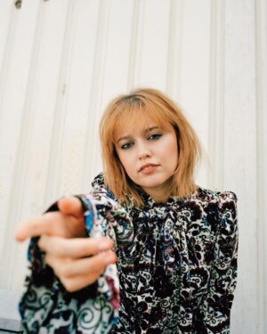 Aimee Lou Wood Instagram - I’ll stop with this vain spamming soon xo

photography. @jacobmcfadden
fashion. @koulla_sergi
hair. @lewisstanfordhair using @mrsmithhair
make up. @yokominamimua
fashion assistant. @courtneyenglishh
words. @braaaden