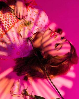 Aimee Lou Wood Instagram - Thank you for having me! @modmagazine 
Photographer: @josephsinclair ❤️❤️
Assistant : @stillsbyconnor 
Make Up: @emilywoodmakeup 
Hair : @shukeelhair 
Styling: @tillywheating 
Words: @thesandakin 
Best friend:  @stewiesinclair