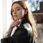 Aimee Lou Wood Instagram - #ad I HEART TIFFANY @tiffanyandco #returntotiffany #tiffanyandco
