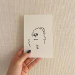 Aimyon Instagram - 目つむって描いた初恋ちゃん。 p.s 元気ですか？私は昨日リビングの窓にカラスが物凄い勢いで突撃してきてちびりました。
