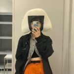 Aimyon Instagram - アリーナツアー順調です。楽しすぎてやばい。 ありがとね。ゴールデンウィーク楽しんでね。 ゴールデンカムイは単行本派です。30巻待ち遠し。 携帯のカメラ、紫のアメーバが出現するようになってしまった。困った。ううーん🐶💧