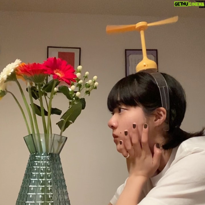 Aimyon - 207.6K Likes - 椎木さんが未来のアイテムを手に入れたみたいで、プレゼントしてくれた( ◠‿◠ )
やった❗️飛ぶ❗️
p.s 「みょん、もう持ってるかもしれないと思ってた...」
って言ってたのおもしろすぎ