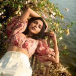 Aishwarya Lekshmi Instagram – 🦩 
 

Photographed by @shafishakkeer 
Location : @cranganor 
Retouch : @sayooj.ps