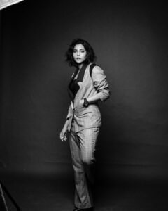 Aishwarya Lekshmi Instagram - Outtakes from an evening with the Girls 🩶 @mellowdrama_official . @renukaretnaswamy . @styledbysmiji . @kalwon_beauty . @hair_by_aiswaryaraj . @elevate_promotions