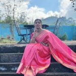 Aishwarya Rajesh Instagram - Always feels good when in saree ❤️❤️