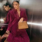 Aislinn Derbez Instagram - Rumbo a la celebración de mi bolsa fav👉🏼 #FendiPeekaboo @fendi 😍 Total look @fendi Styling @marmolviejo