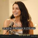 Aislinn Derbez Instagram - ¡Estamos de vuelta! Viene la nueva temporada del podcast… La más arriesgada hasta el momento 🔥 Todos los episodios me volaron la cabeza, aprendí cosas nuevas, tuve que deconstruir creencias, uno que otro capítulo se convirtió en un debate de diferentes puntos de vista… Cuestioné la manera en que me relaciono con amig@s, familia, la idea de una pareja, mi relación con la comida y los tabús de la sexualidad… Básicamente: estuvo fuerte para mí grabar esta temporada pero la vulnerabilidad con la que la grabamos, valió toda la pena. Algunos de nuestr@s invitad@s son: @juanpazurita @torpecillo @raquelobaton @gabytanatologa @osotrava @mabel__cadena @camila.lavalle @odindupeyron @planetbibi @natalia_tellez @alessandrardlv @rebeca.schurenkamper @diegodosalstieglitz @dra.elisasacal @soymarianafresnedo @cassetteart y much@s más que aún son una sorpresa… 🌊 Tocaremos temas fuertes como duelos y pérdidas, relaciones abiertas (qué son y como funcionan), la sexualidad desde todas sus aristas, temas relacionados con biohacking y envejecimiento, los psicodélicos como herramientas de expansión, bullying y cómo darle la vuelta, dinero vs. abundancia, la imperfección, feminismo y las violencias que hemos normalizado, la salud mental y prevención del suicidio… entre muchos temas más. 📌 Nos vemos el 03 de octubre en el canal de YouTube de La Magia del Caos y en todas las plataformas de audio (Spotify, Amazon Music, Apple Podcast) Gracias por ser parte de este sueño ✨