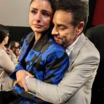 Aislinn Derbez Instagram - Ayer fue la premiere de Radical @radicalthemovie y decirles con palabras lo que esta peli movió dentro de mí se quedaría muy corto… Definitivamente es el proyecto que más me ha conmovido de @ederbez y me estalla el pecho de orgullo y amor. La educación es de los temas que más me apasionan y deseo de todo corazón que esta película sea una semilla para inspirar a cambios radicales en la forma de educar a los niños. En el video 2 sale el verdadero maestro Sergio, en la foto 6 sale Paloma de la vida real, y en la foto 10 se ve cómo acabé al final de la película…no podía parar de llorar. Vayan a verla con sus familias. No se la pueden perder. Styling @marmolviejo Look @alfredomartinez_brand Mexico City, Mexico