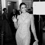 Aislinn Derbez Instagram - Que honor ser invitada a los premios anuales CNMI de la moda sostenible, los cuales están orientados a llevar el diseño circular a la cima de la agenda creativa de la industria de la moda italiana. @cameramodafashiontrust #cnmisustainablefashionawards Styling @marmolviejo Dress @iann_dey Makeup @stanislaomakeupartist 📸 @whiteteeblackdress Teatro Alla Scala Milano