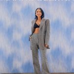 Aislinn Derbez Instagram - Amo este look de @ermannoscervino para ver su nueva colección en #MilanoFashionWeek #SS2024 ¿Cual ha sido su look favorito hasta ahora?😎 Total look @ermannoscervino Styling @marmolviejo Fotazas de @whiteteeblackdress Milano, Italia