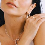 Aislinn Derbez Instagram - Qué tal estas nuevas bellezas de #TiffanyLock ? 🤩❤️‍🔥 @tiffanyandco