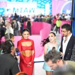 Aislinn Derbez Instagram - Una noche épica en los @mtvmiaw presentando el premio más icónico de la noche y demasiado orgullosa de que @lamagiadelcaos estuviera nominada a podcast favorito…😱🥰🎉 📸 @dddiegortiz styling @marmolviejo vestido @valco_valeriacoa makeup @pametp hair @aldo.ek