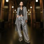Aislinn Derbez Instagram - Les dejo una probadita de la nueva colección de abrigos que creamos para este invierno en @merkaba_mx Envíos a todo el 🌎 📸 @ambrosio_photo styling @marmolviejo