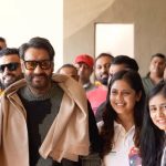 Ajay Devgn Instagram - Ajay Devgn laaye @youngindianskolkata ke bachchon ke chehre par muskaan. @abhishekpathakk @kumarmangatpathak