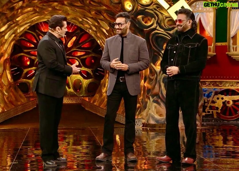 Ajay Devgan - 299.1K Likes - Ek khel khelne hum pohoch gaye Bigg Boss ke ghar!
#Shaitaan