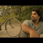 Aju Varghese Instagram - പ്രണയത്തിൽ നിന്നും പറന്നുയരുന്ന ഭീതിയുടെ ഫീനിക്സ്..! Here is our second glimpse..!! ❤️❤️. Phoenix rising from tomorrow in Kerala and Outside India. 🕊️ a sam cs musical