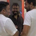 Aju Varghese Instagram - Moments before show ends… Same place where we stood for Malarvadi to Phoenix now… Next Varshangalkku Sesham ♥️ #reunion @bhagath_manuel @midhun_manuel_thomas