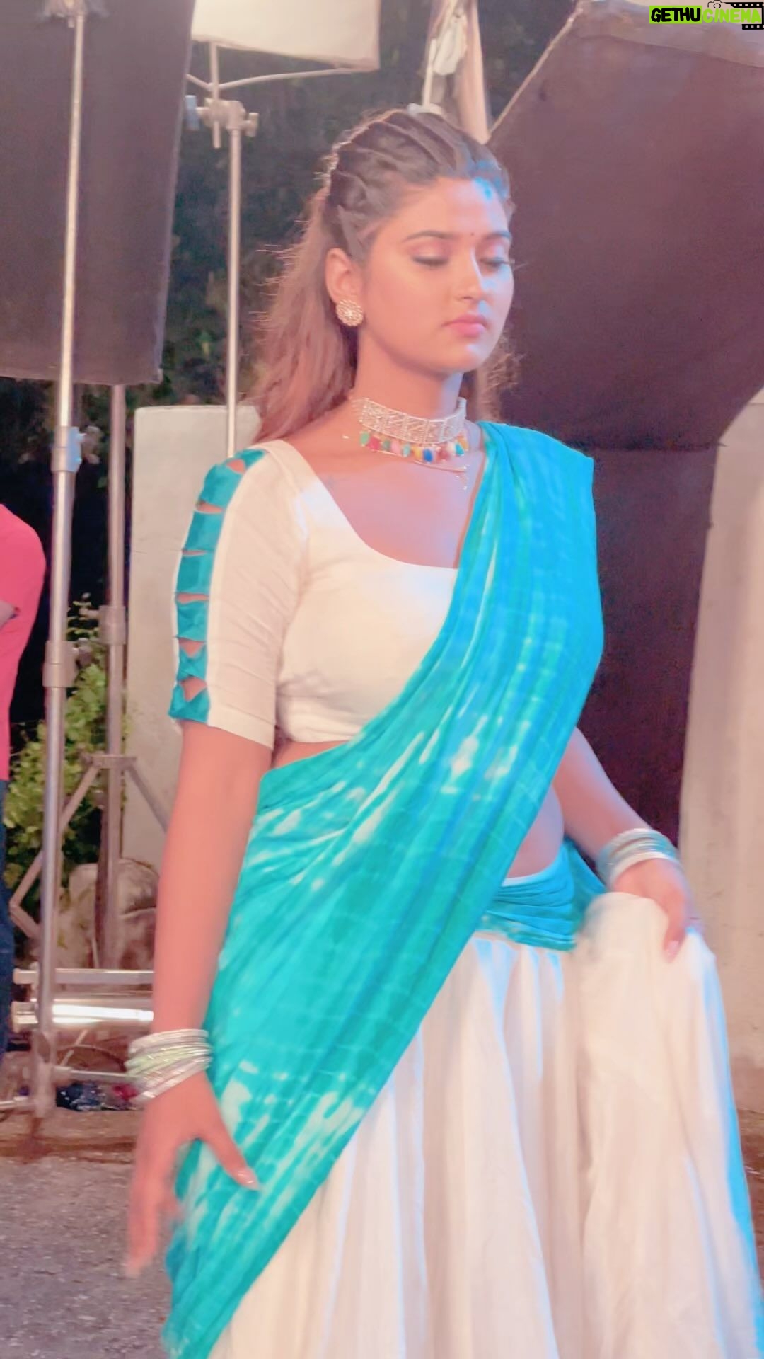 Akanksha Dubey Instagram - ☺️☺️ #akankshadubey @ritesh_pandey_official